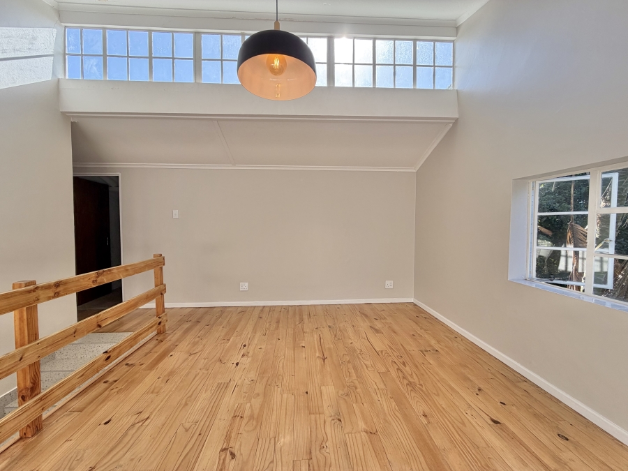 4 Bedroom Property for Sale in Ferreira Town Eastern Cape